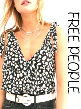 🆕🌺INTIMATELY FREE PEOPLE Bodysuit🌺